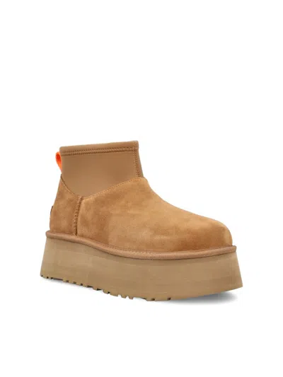 Ugg Boots In Brown