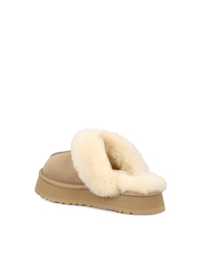 Ugg Chaussons Disquette En Cuir In Sand