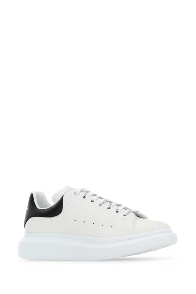 Alexander Mcqueen White And Black Low-top Sneakers With Chunky Sole And Contrasting Heel Tab In Leather Man In Multi