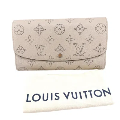 Pre-owned Louis Vuitton Beige Galle Monogram Mahina Leather Long Wallet (tri-fold) ()