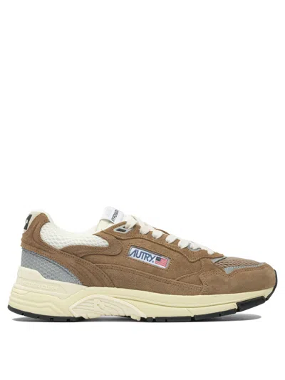 Autry Hyperway Sneakers In Cigar And Silver Mesh And Suede