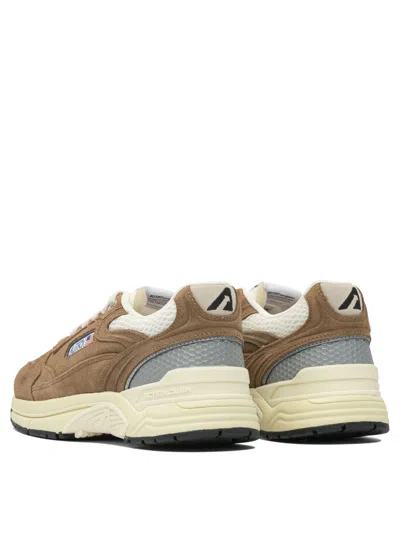 Autry Hyperway Sneakers In Cigar And Silver Mesh And Suede