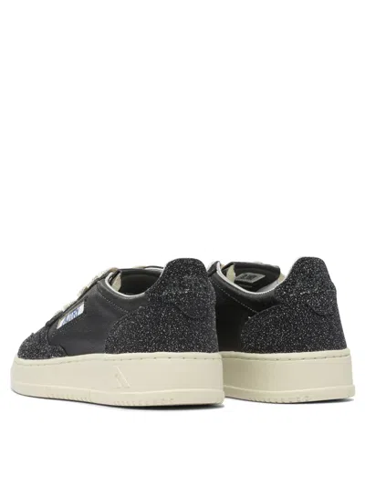 Autry Glitter Finish Low-top Sneakers In Black