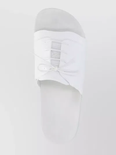 Maison Margiela Lace-up Flat Sole Sandals With Open Toe In White