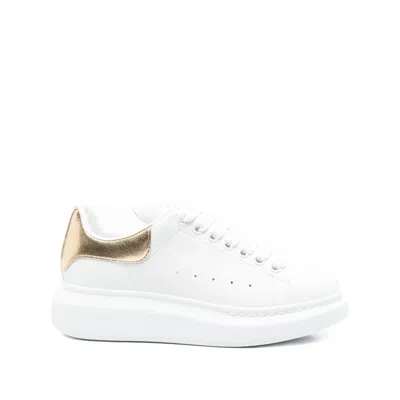Alexander Mcqueen Metallic Oversized Low-top Sneakers In White