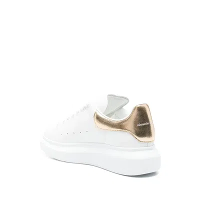 Alexander Mcqueen Metallic Oversized Low-top Sneakers In White