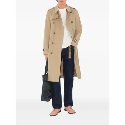 Burberry Long Kensington Heritage Trench Coat In Neutral