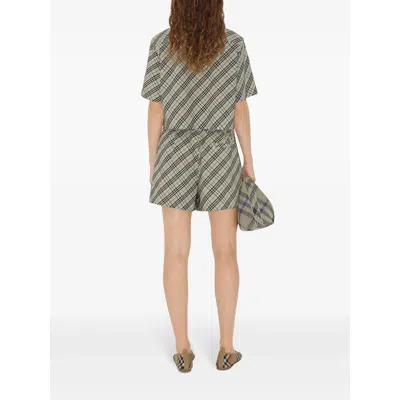 Burberry Vintage Check Shorts In White