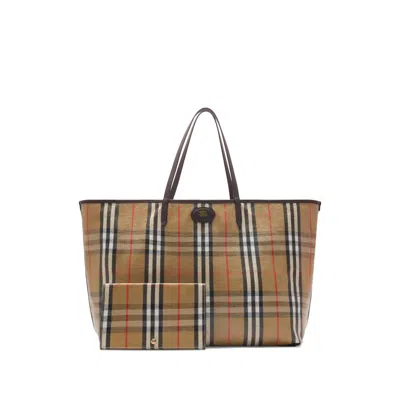 Burberry Beige Highlands Medium Tote Bag In White