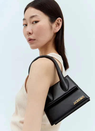 Jacquemus Le Chiquito Moyen Black In Black