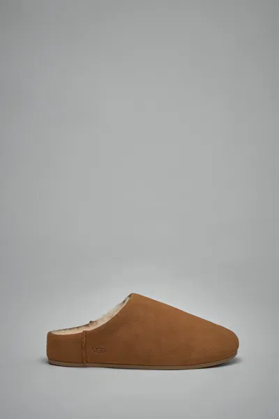 Ugg Slip-on Sandals With Smooth Suede Exterior In Brown