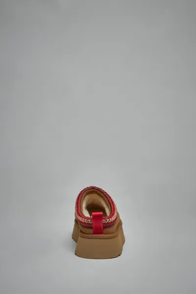 Ugg Tazz Boots In Brown