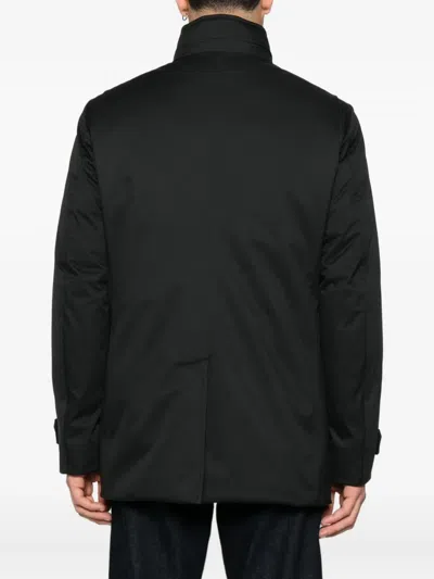 Moorer Tailored Black Coat With Concealed Closure In Black