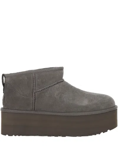Ugg Stivaletto Donna Classic Ultra Mini Con Plateau Sand In Gray