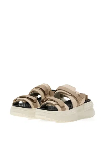 Converse Run Star Utility Cx Platform Sandals In Neutral