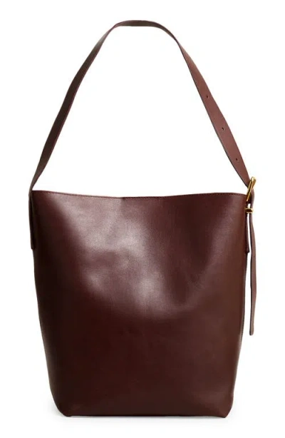 Madewell The Essential Medium Bucket Tote In Chocolate Raisin