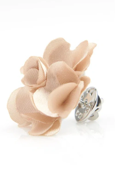Brooklyn Brigade Floral Lapel Pin In Champagne
