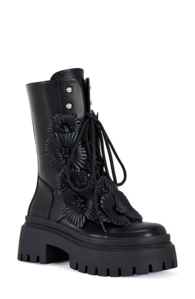 Azalea Wang Devoir Platform Lug Sole Boot In Black