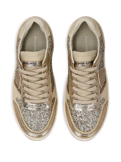Philippe Model Sneakers Nice Low Woman In Neutral