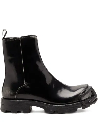 拉链细节椭圆形标牌短靴