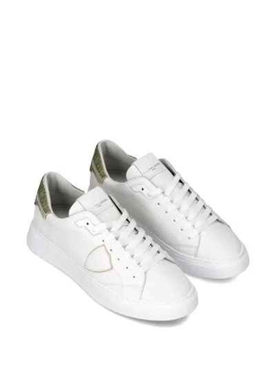 Philippe Model Low-top Sneakers In White