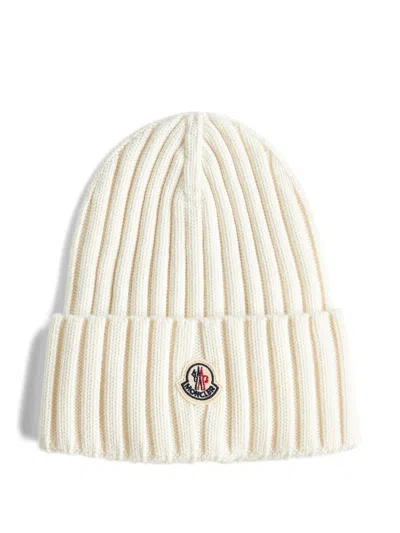 Moncler Logo Patch Ribbed Beanie In White