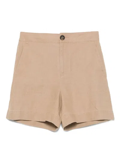Vince Buttoned Knee-length Shorts In Burgundy
