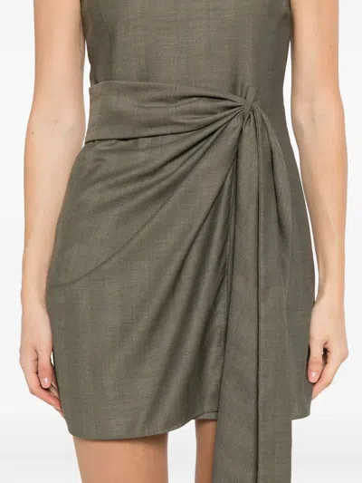 正面系带无袖连衣裙