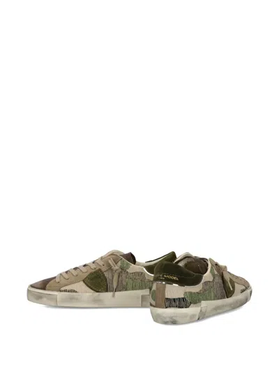 Philippe Model Camouflage-patterned Low-top Sneakers In Brown