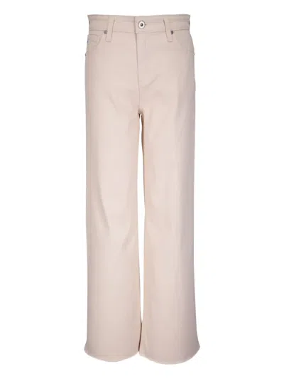 喇叭裤脚牛仔裤