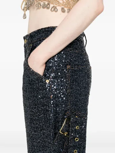 亮片缀饰牛仔裤