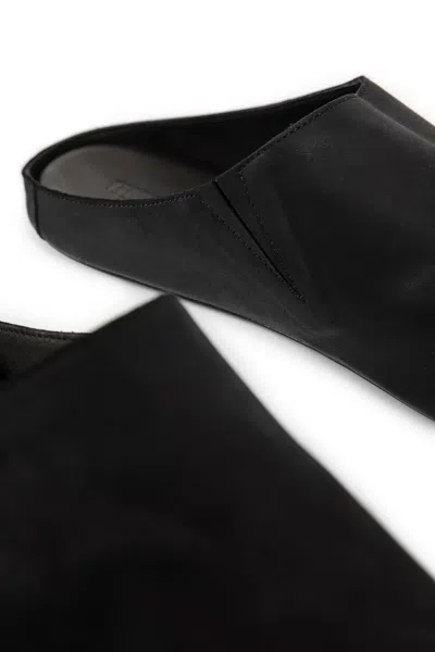 Uma Wang Mules Neri Da Uomo In Black