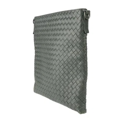 Pre-owned Bottega Veneta Intrecciato Gray Intrecciato Shoulder Bag ()
