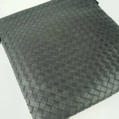 Pre-owned Bottega Veneta Intrecciato Gray Intrecciato Shoulder Bag ()
