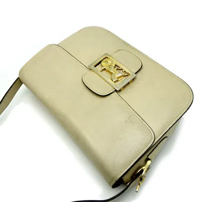 Pre-owned Celine Ivory Leather Shoulder Bag ()
