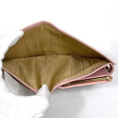 Pre-owned Chanel Pink Grained Calfskin Leather Wallet (bi-fold) ()