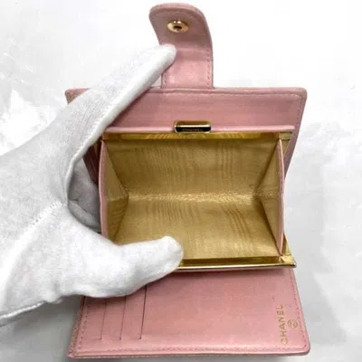Pre-owned Chanel Pink Grained Calfskin Leather Wallet (bi-fold) ()