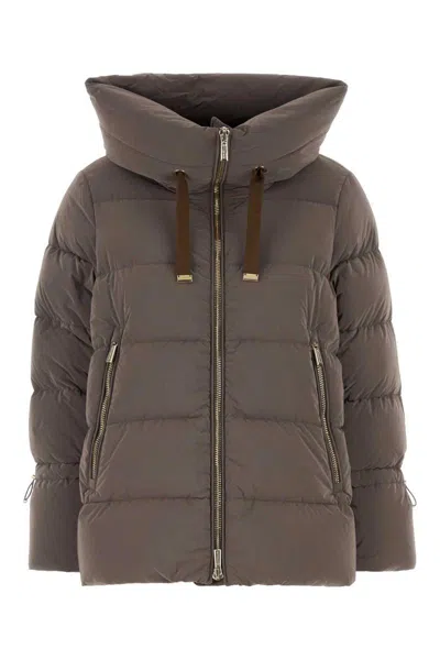Moorer Hooded Puffer Jacket With Side Zip Pockets In Brown