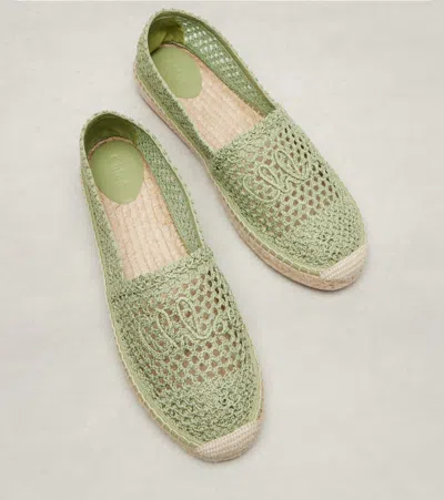 Chloé Isla Leather-trimmed Crochet Espadrilles In Green