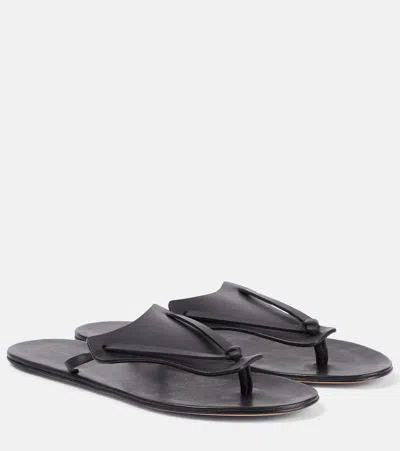 The Row Helena Flip Flop Sandals In Leather In Black