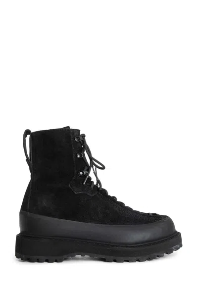 Stone Island Hiking Boot With Dual Lacing And Lug Sole In Black
