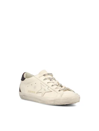 Golden Goose Women 'super-star' White Low Top Sneakers With Embossed Logo And Contrasting Heel In Le In White