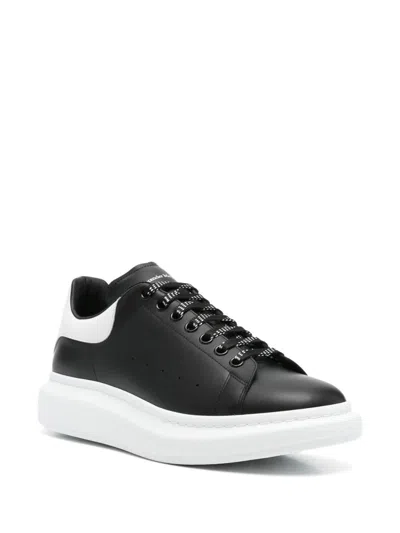 Alexander Mcqueen Black Low Top Sneakers With Chunky Sole And Contrasting Heel In Leather Man In Black