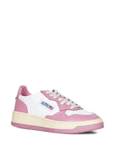 Autry Medalist Low Low-top Sneakers With Smooth In Pink