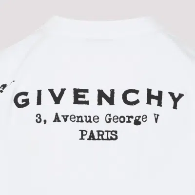Givenchy Cropped Fit T-shirt In Cotton With Stamp Print Clothing In White