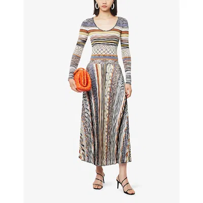 Missoni Langes Kleid Mit Plissiertem Rock Und Streifen In Neutral