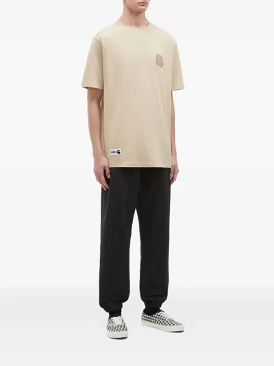 Fingercroxx Embroidered-patch T-shirt In Neutral