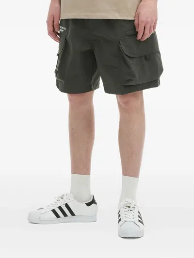 Fingercroxx Cargo-pocket Drawstring Shorts In Gray