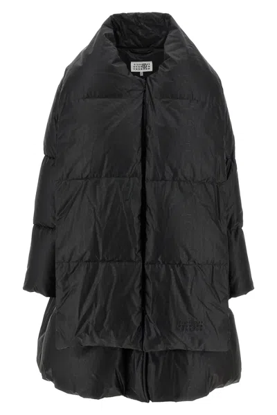 Mm6 Maison Margiela Mm6 By Maison Margiela Short Asymmetrical Down Jacket In Polyamide In Black