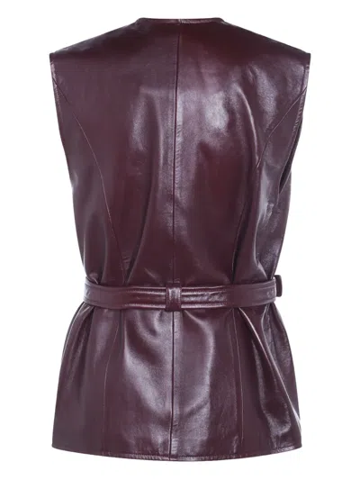 Chloé Leather Belted Waist Sleeveless Jacket In Burgundy